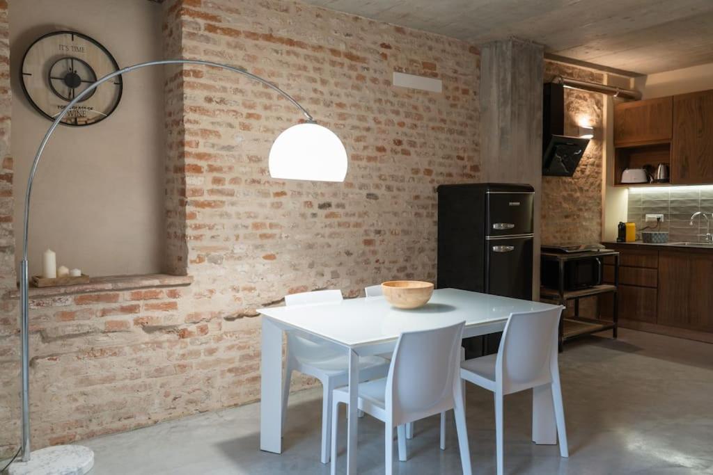 アスティCentro Storico Recinto Dei Nobili 1 - Private Parkingアパートメント エクステリア 写真